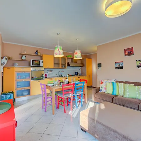 Casa Angiolina Lake Mountain View